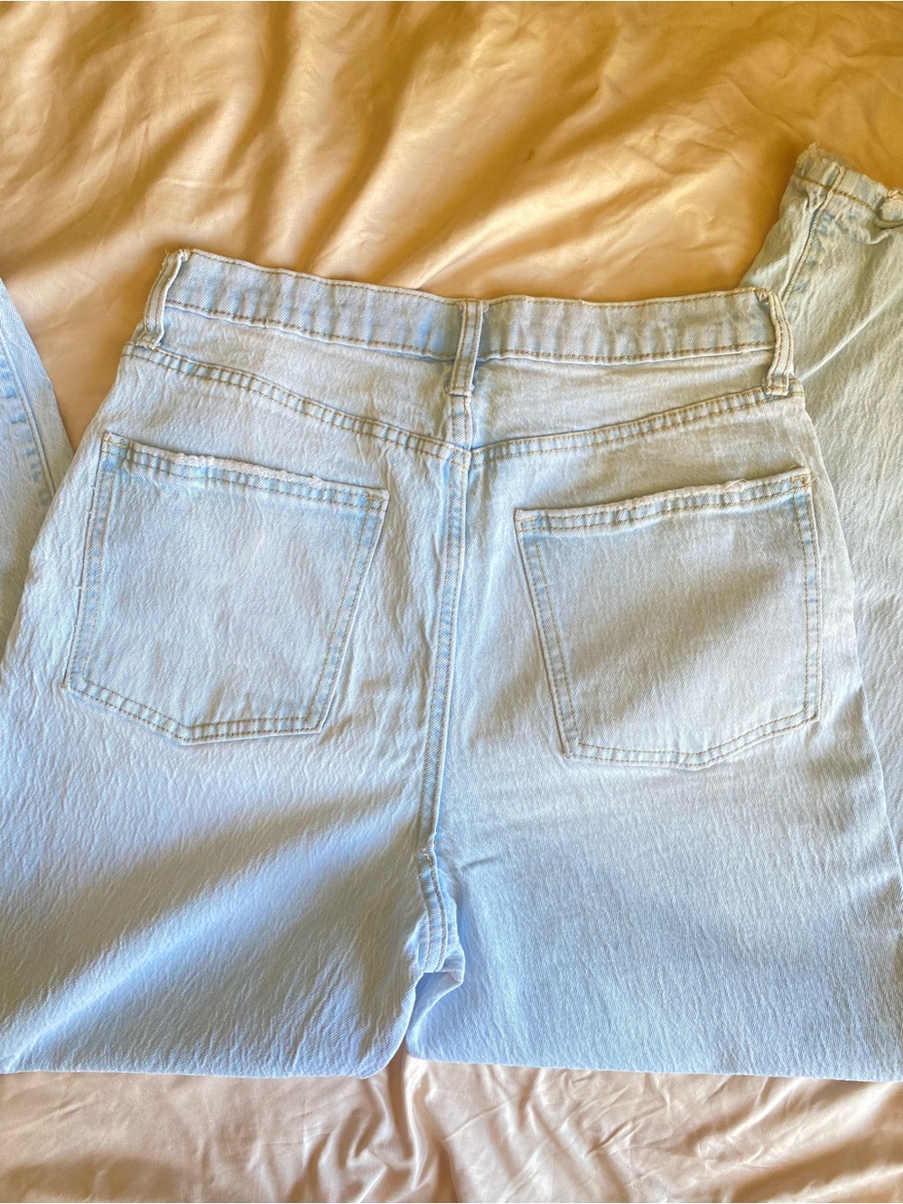 Universal Thread Light Blue Ripped Jeans - Picture 3 of 5